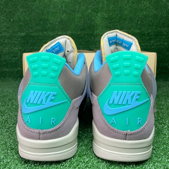 Jordan 4